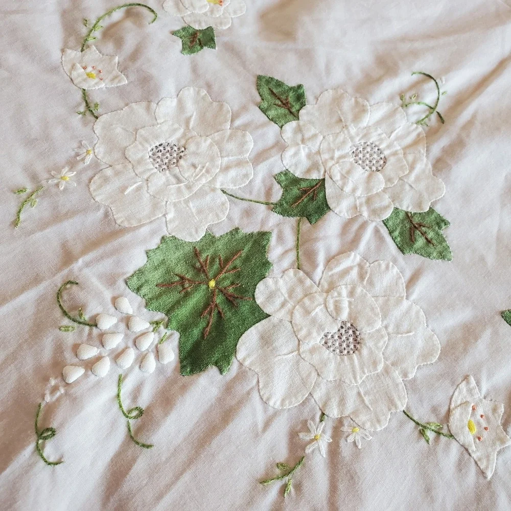 Vintage Hand Embroidered Floral Applique White Cotton Tablecloth 86